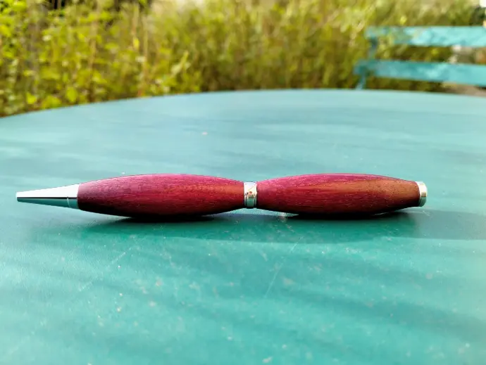 Stylos en bois exotique